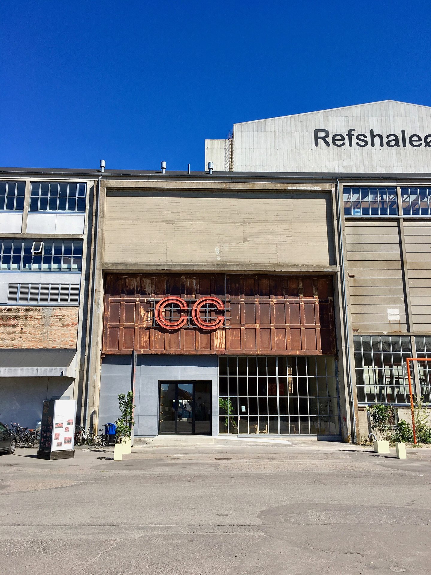 Naves industriales de Refshaleøen junto a Copenhagen Contemporary