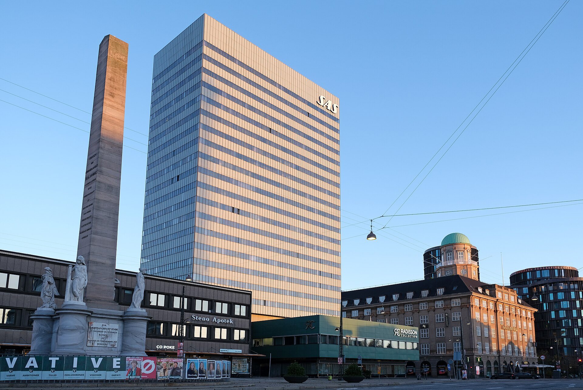 Edificio de Arne Jacobsen del Radisson Collection Royal Hotel