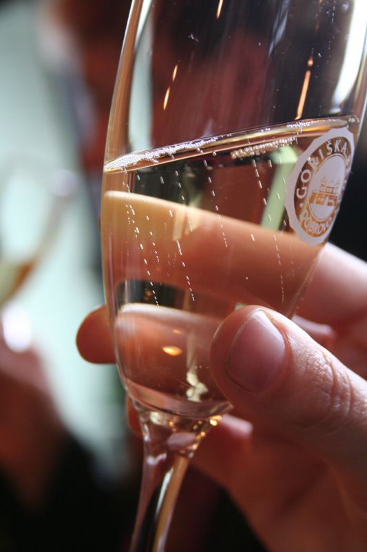 Copa de vino espumoso de Goriška Brda